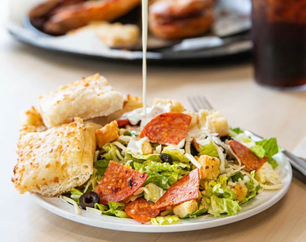 Salad with garlic bread